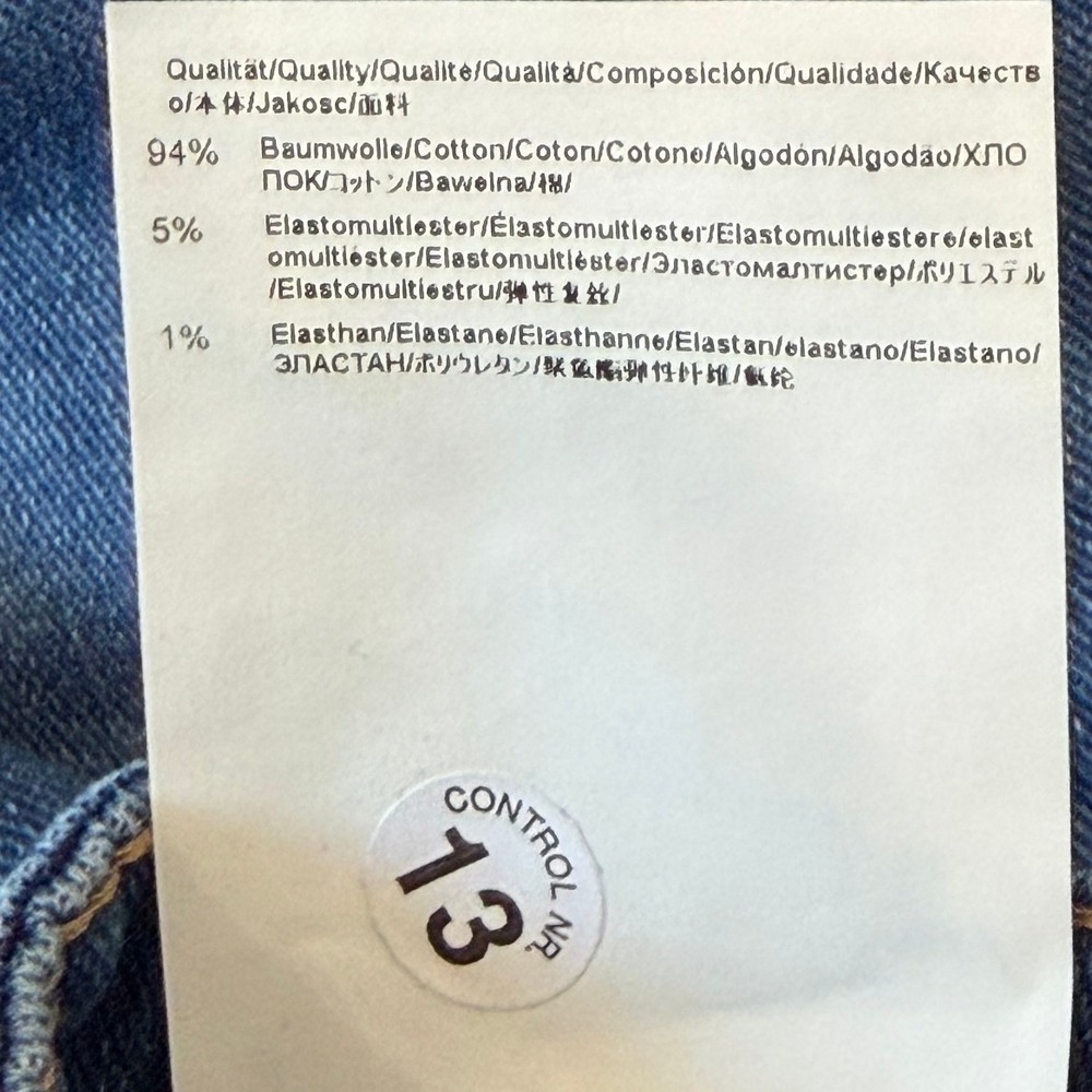 Hugo Boss Delaware Men's Slim Fit Mid Wash Jeans Size 30 - Picture 5 of 7